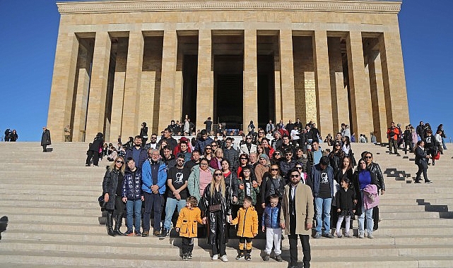 Engelsiz Yaşam Merkezi Kursiyerleri Ata’nın Huzuruna Çıktı
