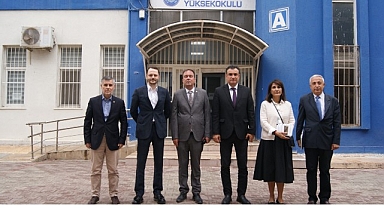 Ege Meslek Yüksekokulunda Üniversite-Sanayi İş Birliği Toplantısı Gerçekleştirildi