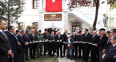 Konya Büyükşehir Tarafından Yenilenen Şehit Aileleri Derneği Binasının Açılışı Dualarla Yapıldı