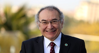 Prof. Dr. Nevzat Tarhan: “Ailedeki yangını iyilik söndürecek”