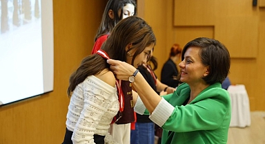 Geleceğin Satranççıları Karabağlar ‘da Buluştu