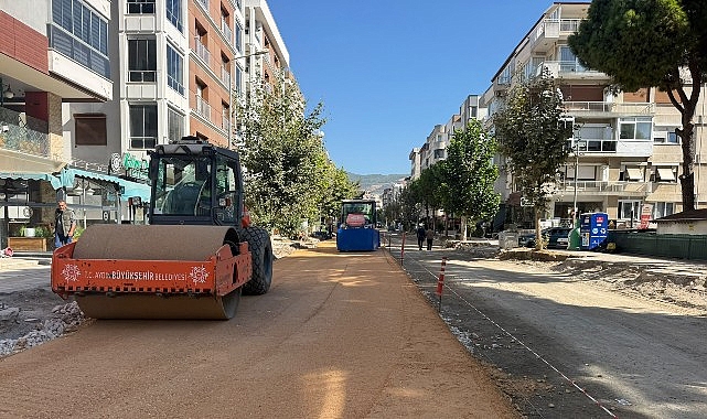 Başkan Çerçioğlu Aydın’ın Dört Bir Yanında Yol Yapım ve Yenileme Çalışmalarını Sürdürüyor